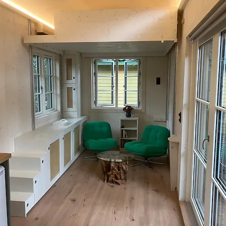 Alexanderhaus, Und Restaurant