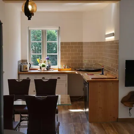 Alexanderhaus, Und Restaurant Apartman