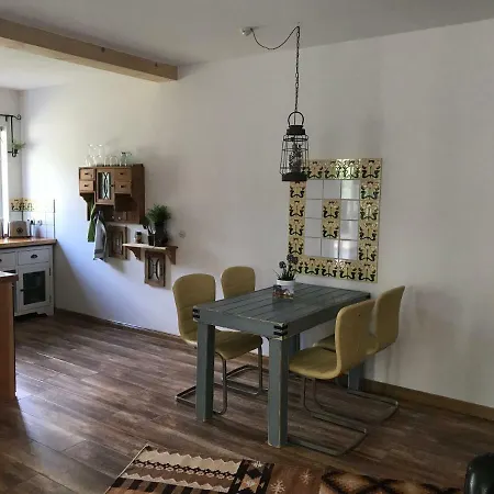 Apartman Alexanderhaus, Und Restaurant *