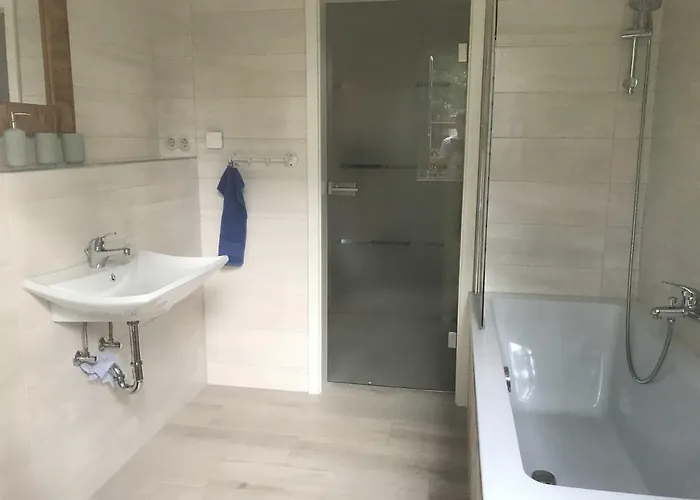 Apartament Alexanderhaus, Und Restaurant Am Mellensee