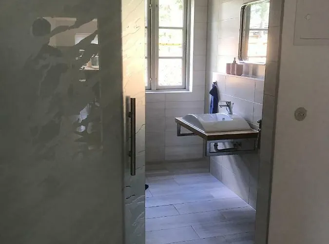 Alexanderhaus, Und Restaurant