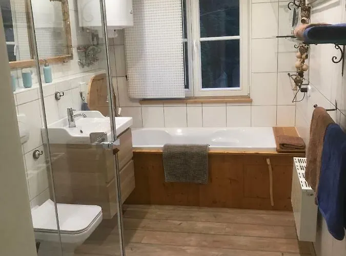 Alexanderhaus, Und Restaurant Lägenhet *