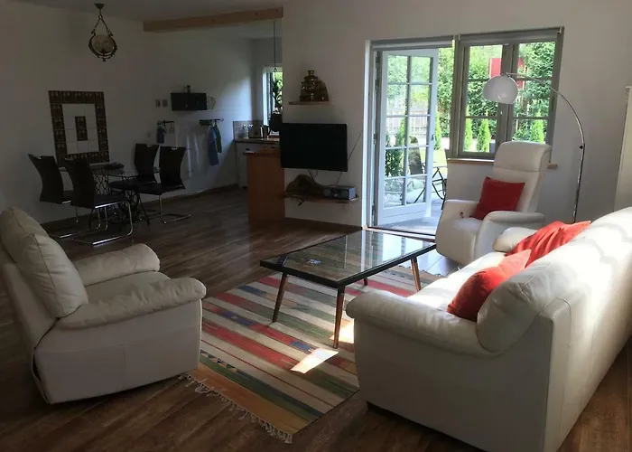 Alexanderhaus, Und Restaurant