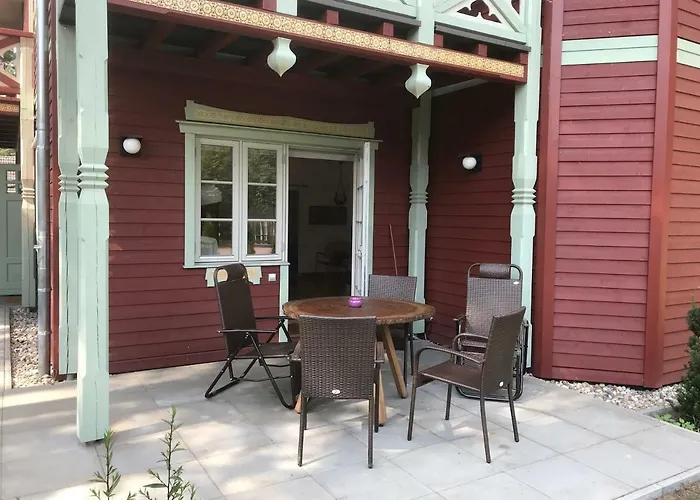 Alexanderhaus, Und Restaurant